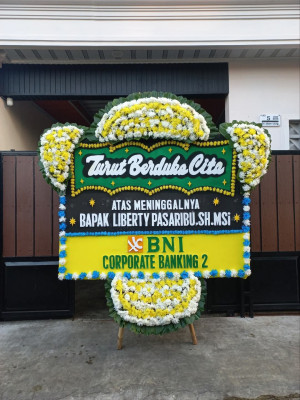 Papan Bunga Duka di Kedung Badak