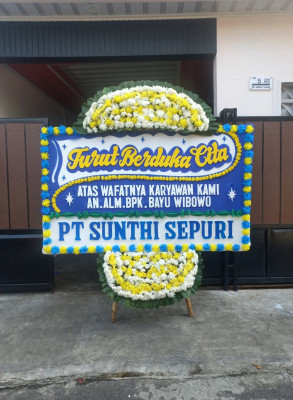 Papan Bunga Duka di Kedung Badak