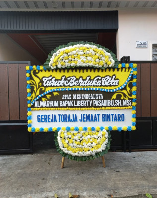 Papan Bunga Duka di Kedung Badak