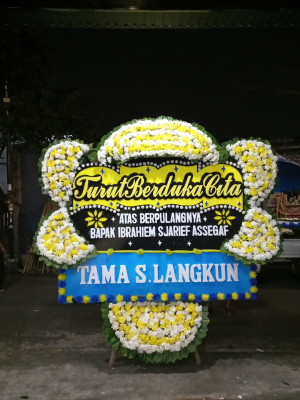 Papan Bunga Duka di Kedung Badak